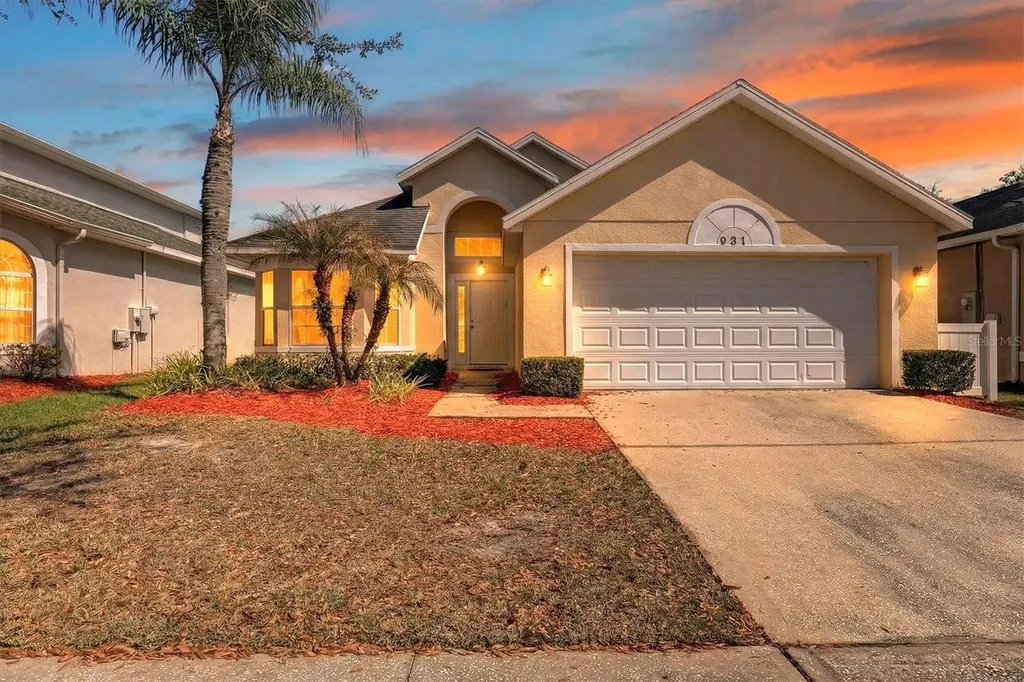 931 Emerald Green Court Kissimmee FL 34746