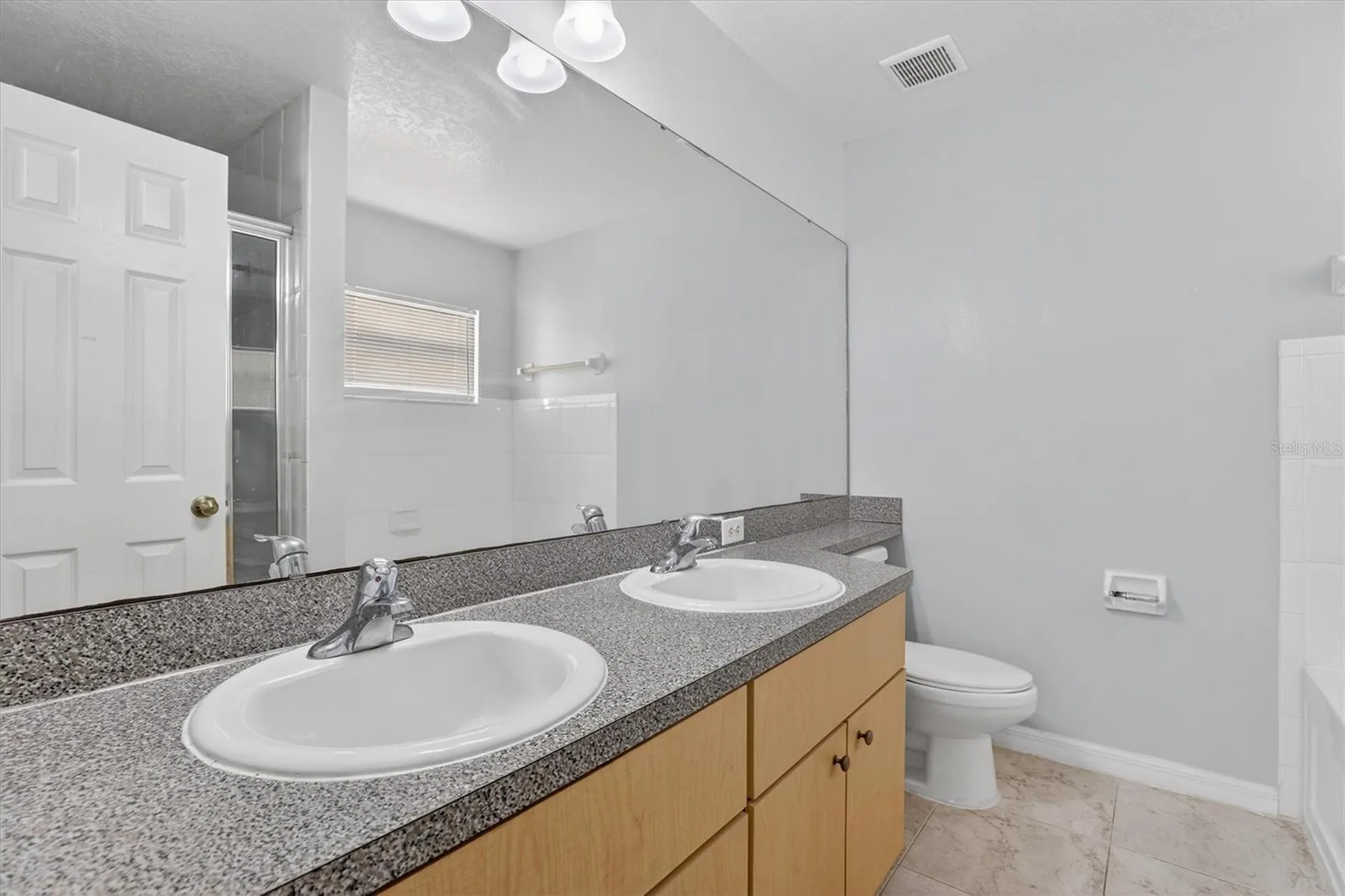 931 Emerald Green Court Kissimmee FL 34746