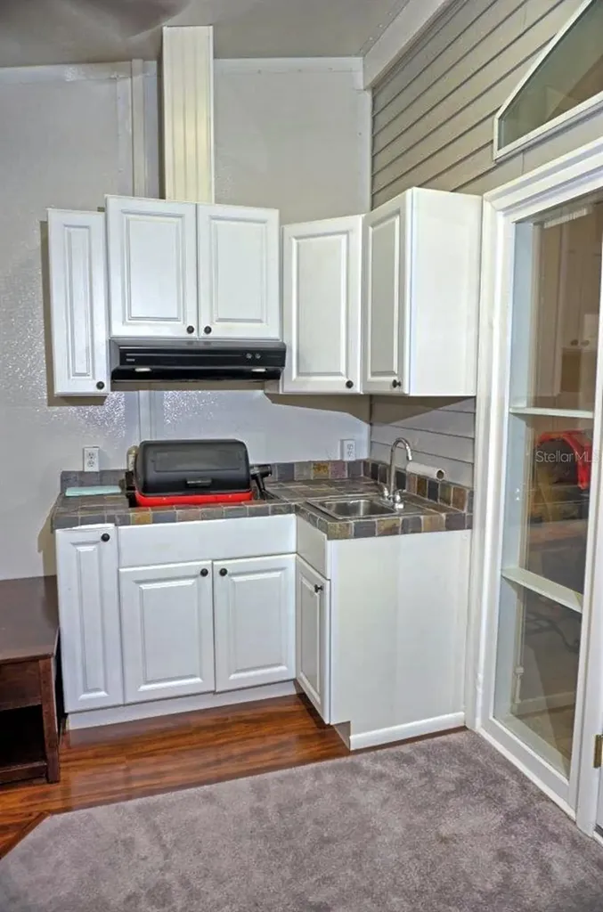 2051 Vista Del Sol Circle Lutz FL 33558