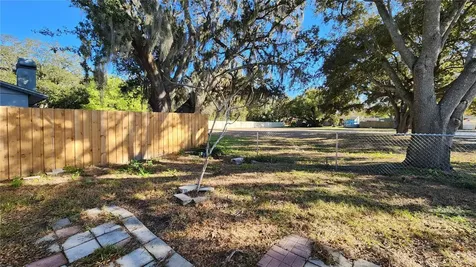 14921 Old Pointe Road Tampa FL 33613