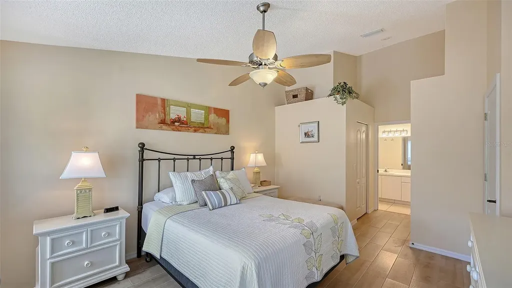 4655 Tower Hill Lane Sarasota FL 34238