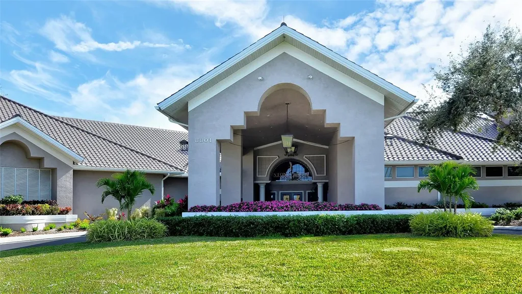 4655 Tower Hill Lane Sarasota FL 34238