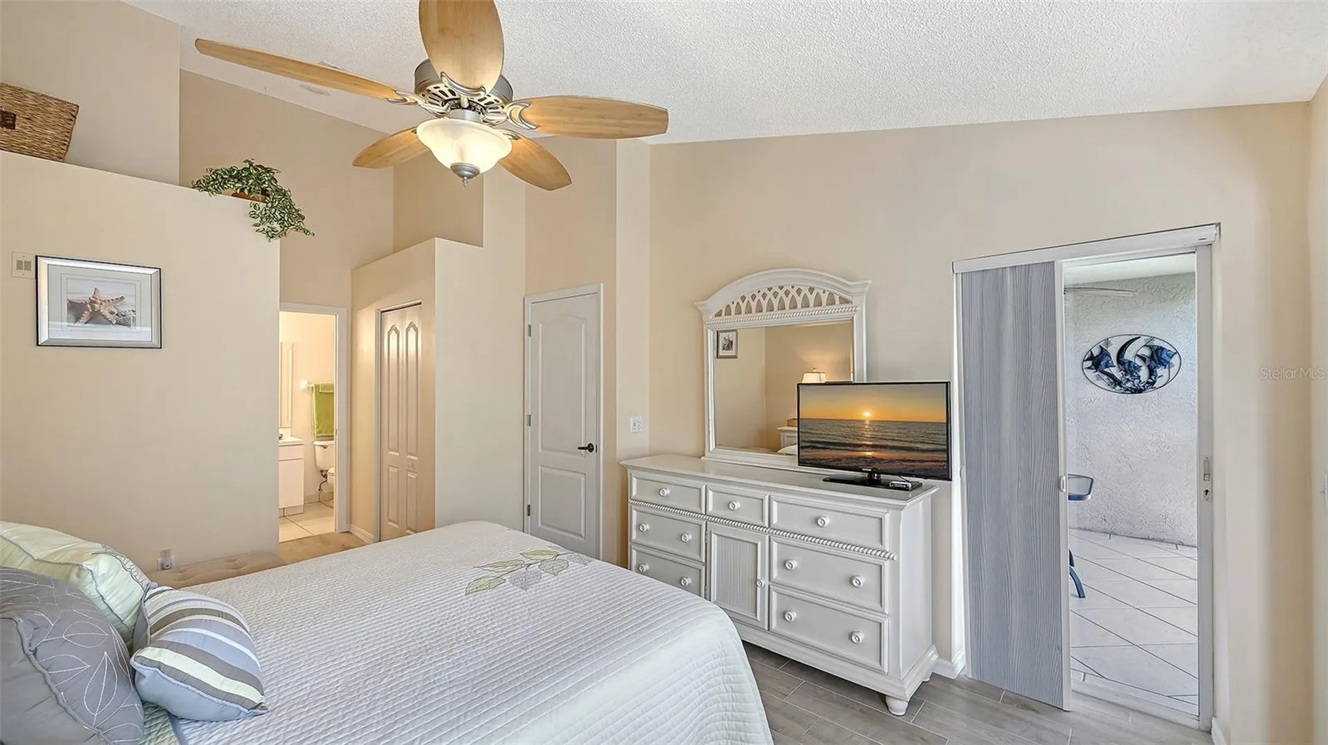 4655 Tower Hill Lane Sarasota FL 34238