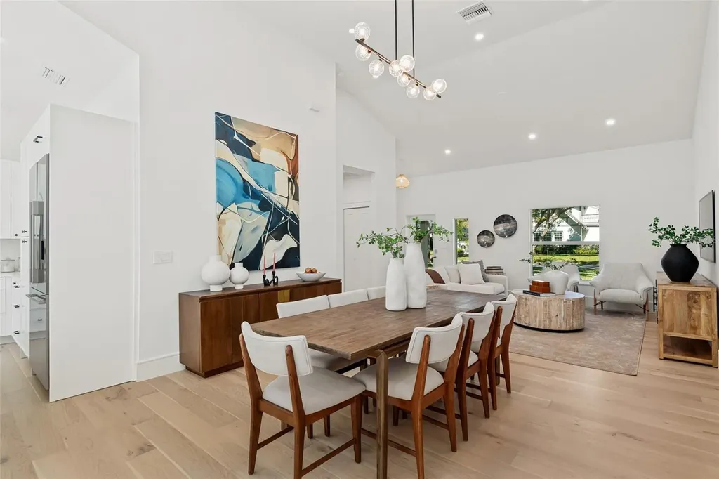 1834 Bougainvillea Street Sarasota FL 34239
