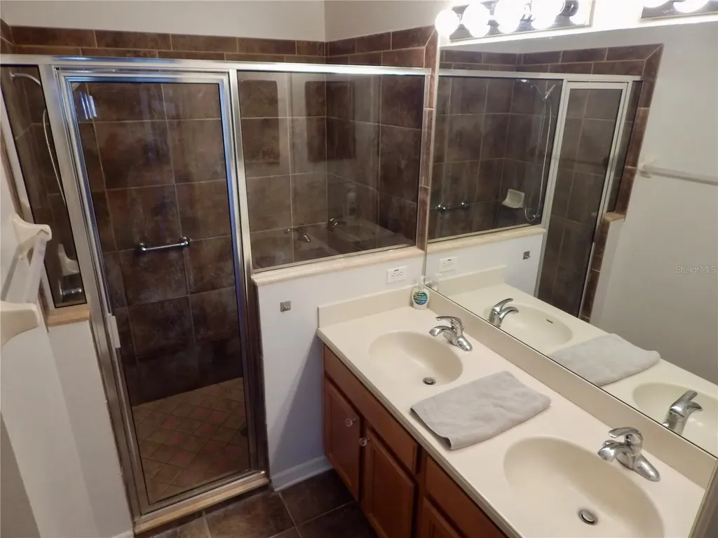 5632 Autumn Shire Drive Zephyrhills FL 33541