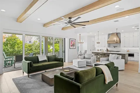 615 Luzon Avenue Tampa FL 33606