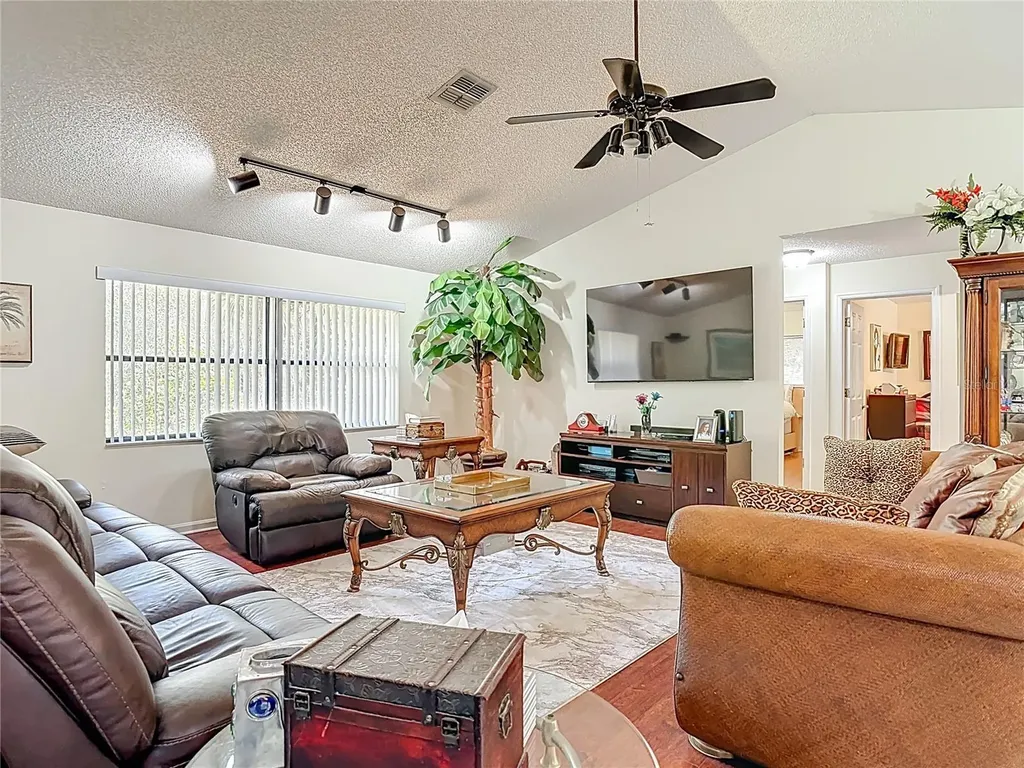 1415 Stone Trail Enterprise FL 32725