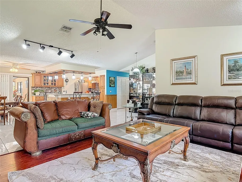 1415 Stone Trail Enterprise FL 32725