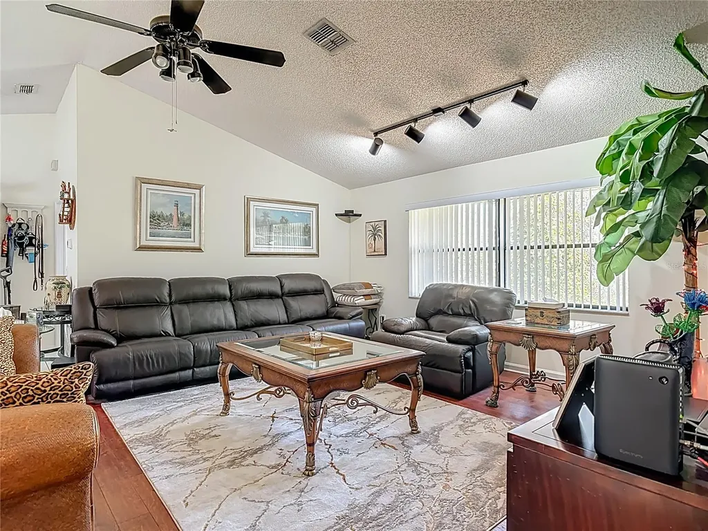 1415 Stone Trail Enterprise FL 32725