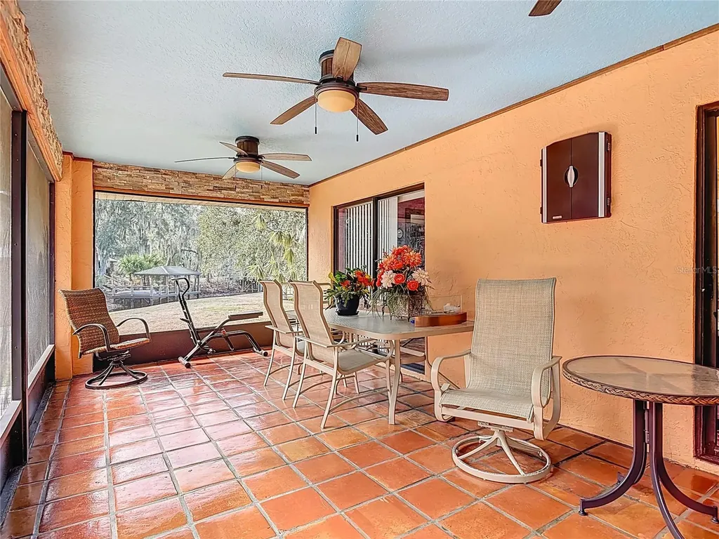 1415 Stone Trail Enterprise FL 32725