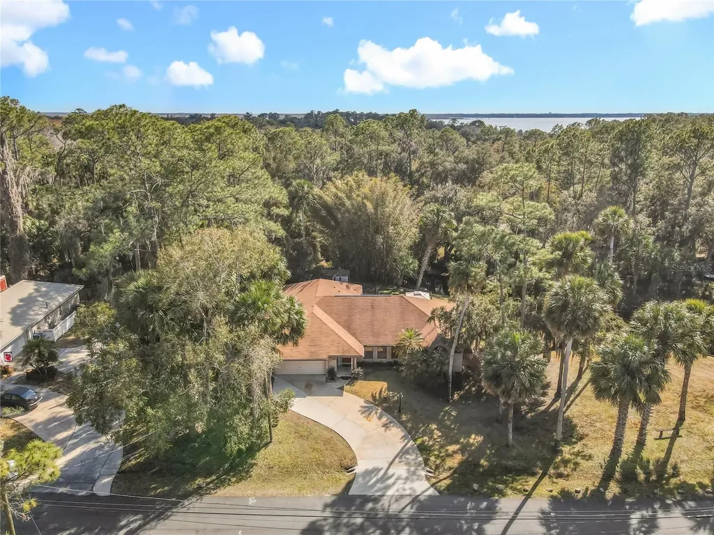 1415 Stone Trail Enterprise FL 32725