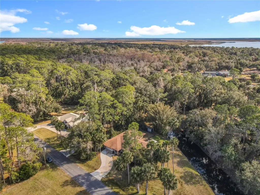 1415 Stone Trail Enterprise FL 32725