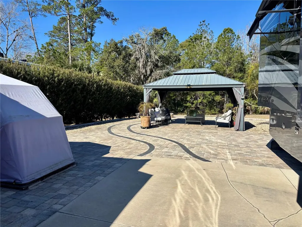10273 NE 28th Loop Silver Springs FL 34488