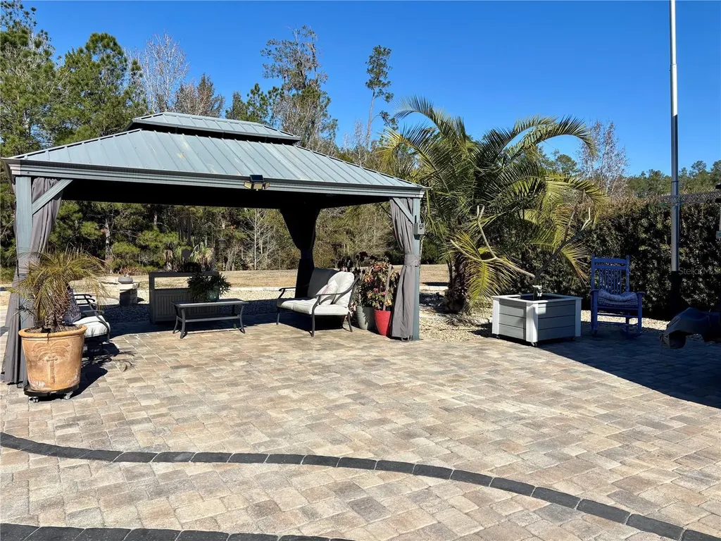10273 NE 28th Loop Silver Springs FL 34488
