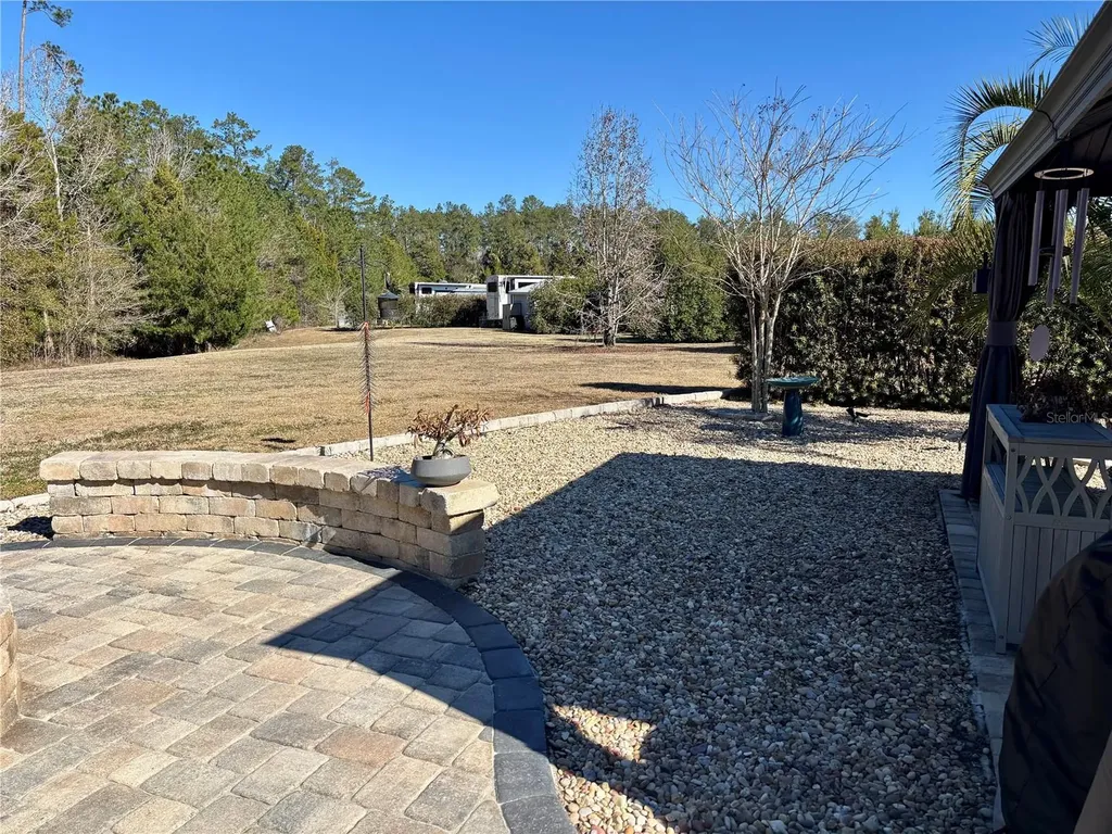 10273 NE 28th Loop Silver Springs FL 34488
