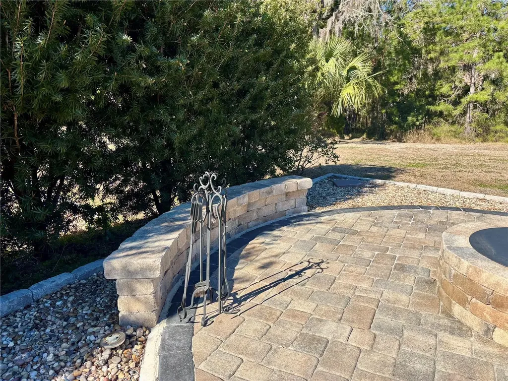 10273 NE 28th Loop Silver Springs FL 34488