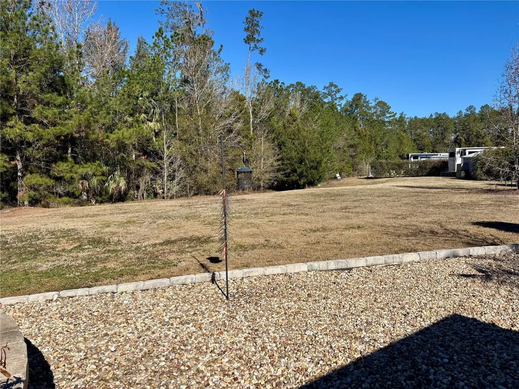 10273 NE 28th Loop Silver Springs FL 34488