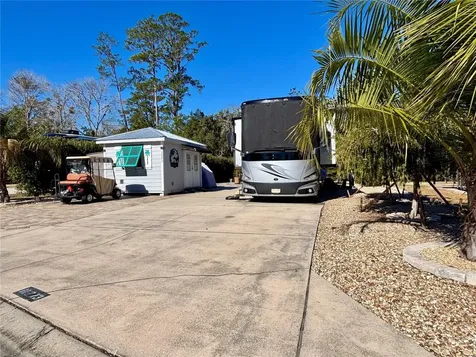 10273 NE 28th Loop Silver Springs FL 34488