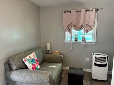 10273 NE 28th Loop Silver Springs FL 34488