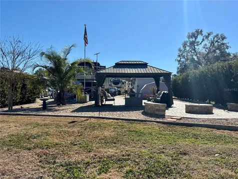 10273 NE 28th Loop Silver Springs FL 34488