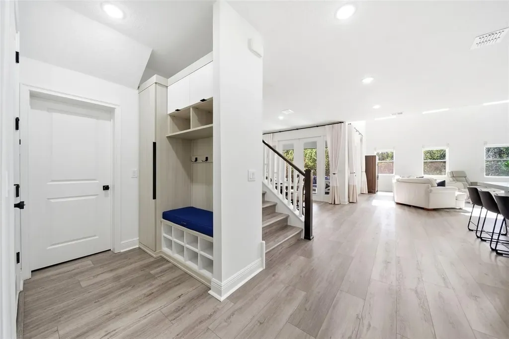 9211 Waverly Walk Drive Orlando FL 32817