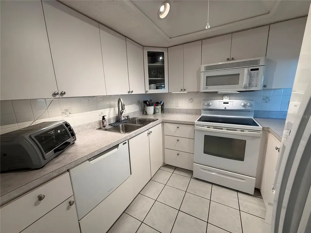 18650 Gulf Boulevard Indian Shores FL 33785