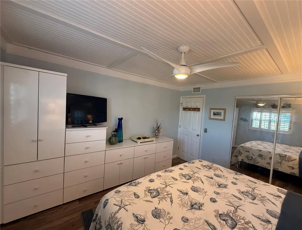 18650 Gulf Boulevard Indian Shores FL 33785