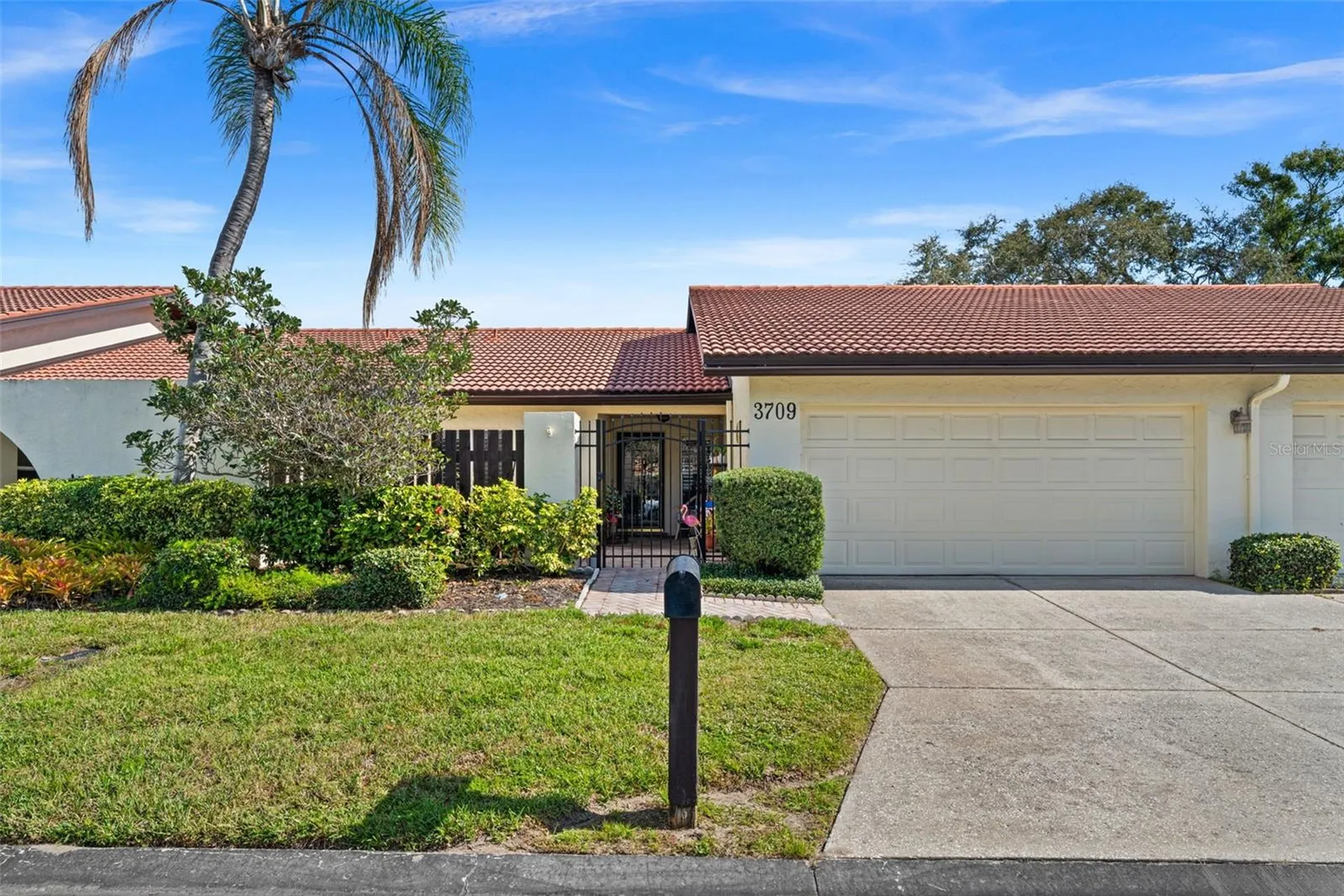 3709 Miguel Way Sarasota FL 34232