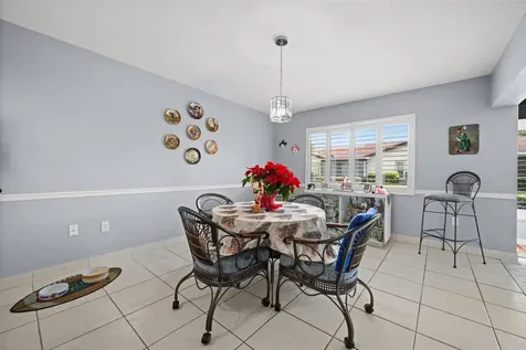 3709 Miguel Way Sarasota FL 34232