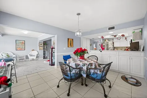 3709 Miguel Way Sarasota FL 34232