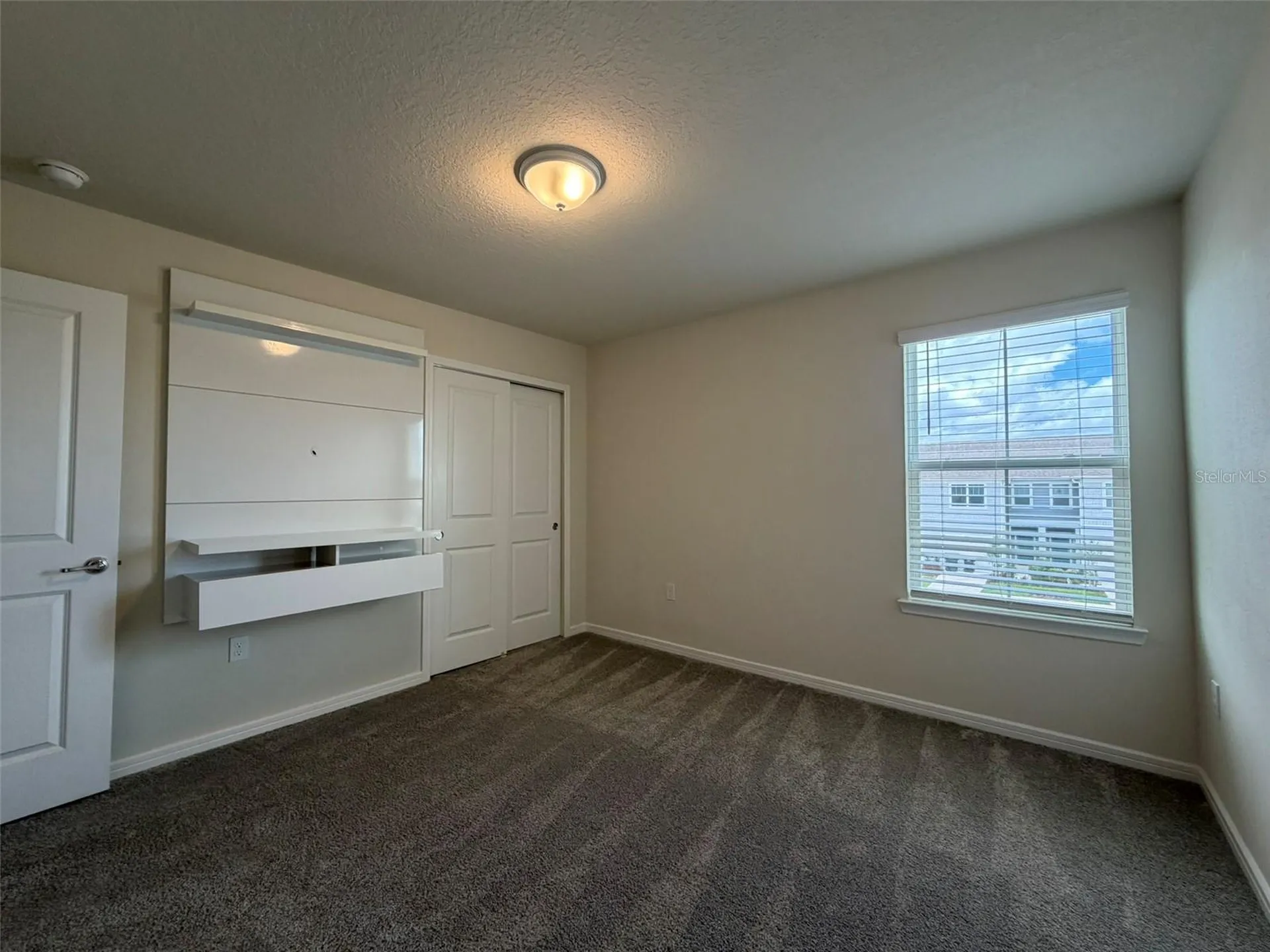2803 Stunning Avenue Davenport FL 33896