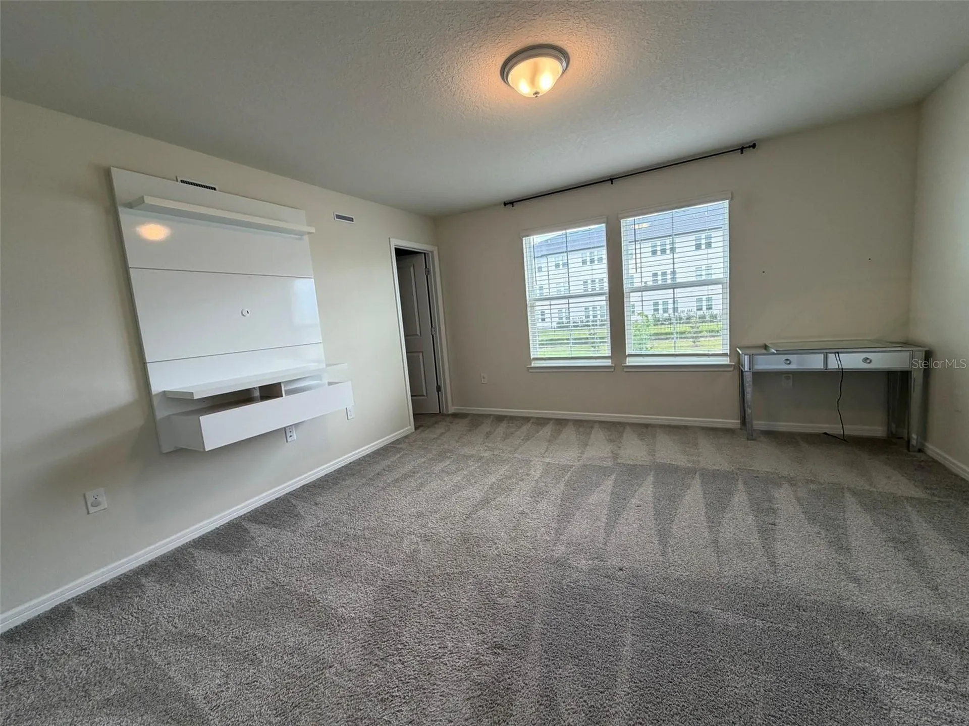 2803 Stunning Avenue Davenport FL 33896
