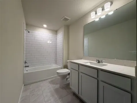 2803 Stunning Avenue Davenport FL 33896