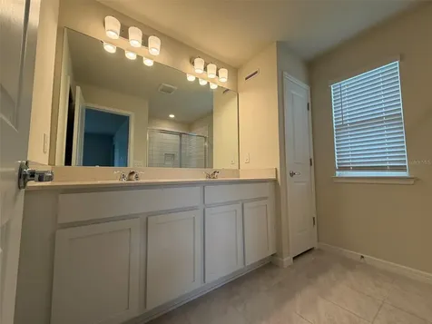 2803 Stunning Avenue Davenport FL 33896