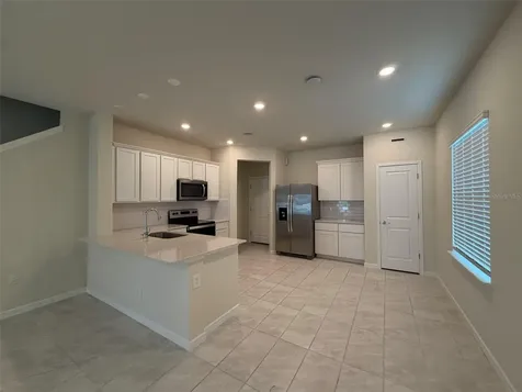 2803 Stunning Avenue Davenport FL 33896