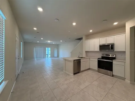 2803 Stunning Avenue Davenport FL 33896