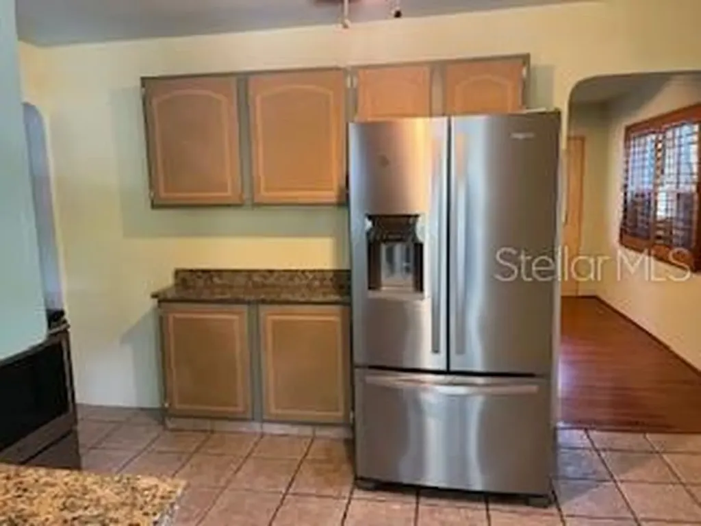 5325 11th Avenue S Gulfport FL 33707