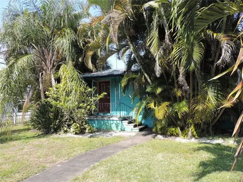 5325 11th Avenue S Gulfport FL 33707