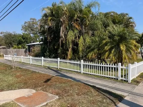 5325 11th Avenue S Gulfport FL 33707