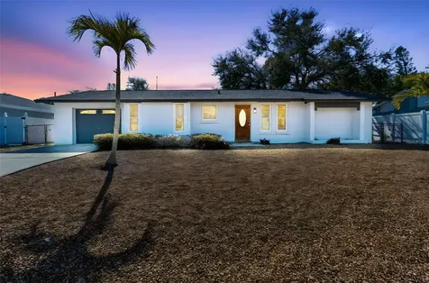6419 1st Avenue W Bradenton FL 34209