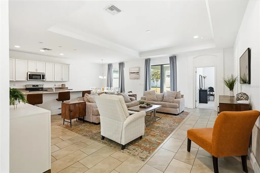 109 Azul Drive Seffner FL 33584