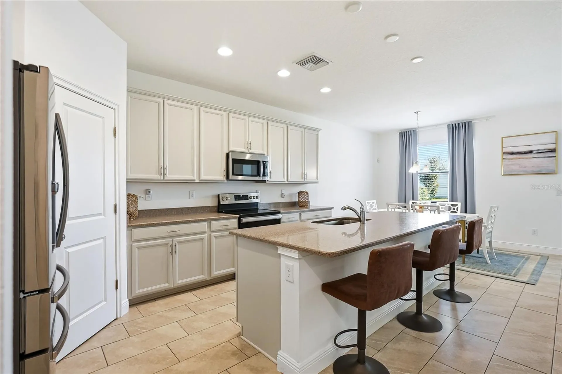 109 Azul Drive Seffner FL 33584