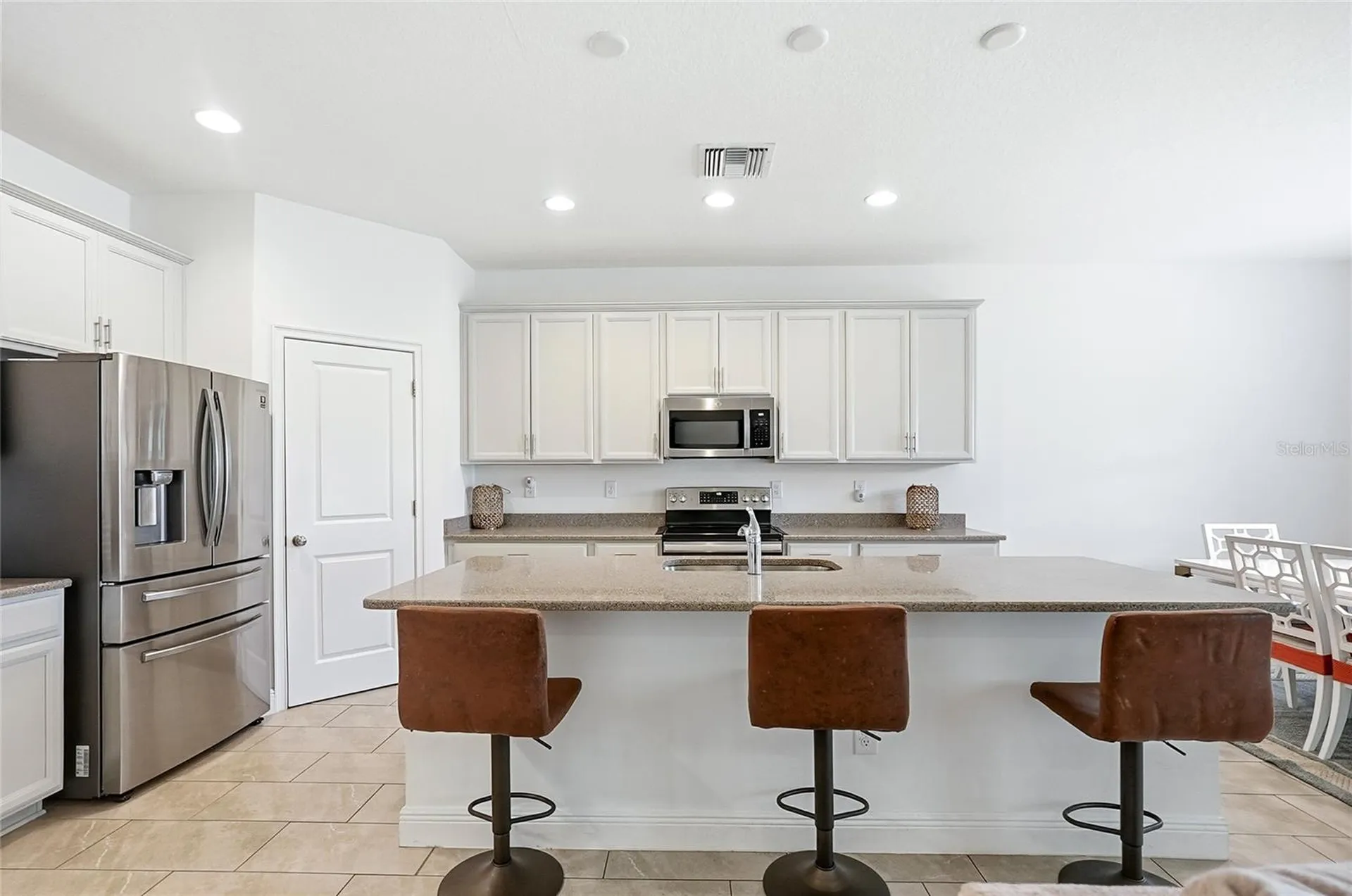 109 Azul Drive Seffner FL 33584