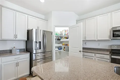 109 Azul Drive Seffner FL 33584