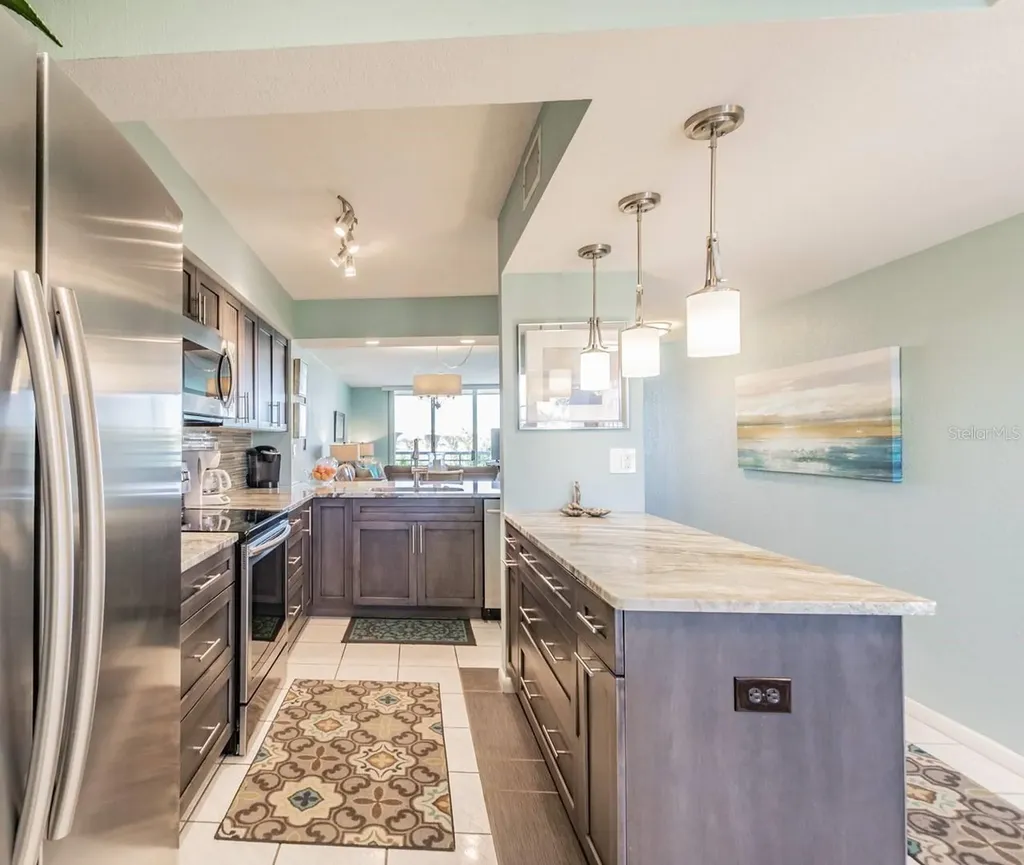 5901 Bahia Del Mar Circle St Petersburg FL 33715