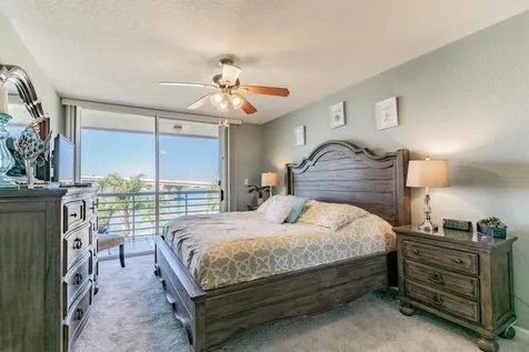 5901 Bahia Del Mar Circle St Petersburg FL 33715