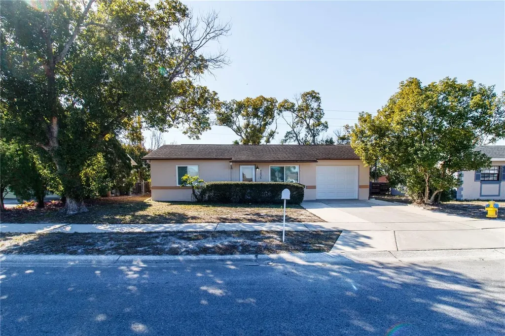 8836 Huntsman Lane Port Richey FL 34668