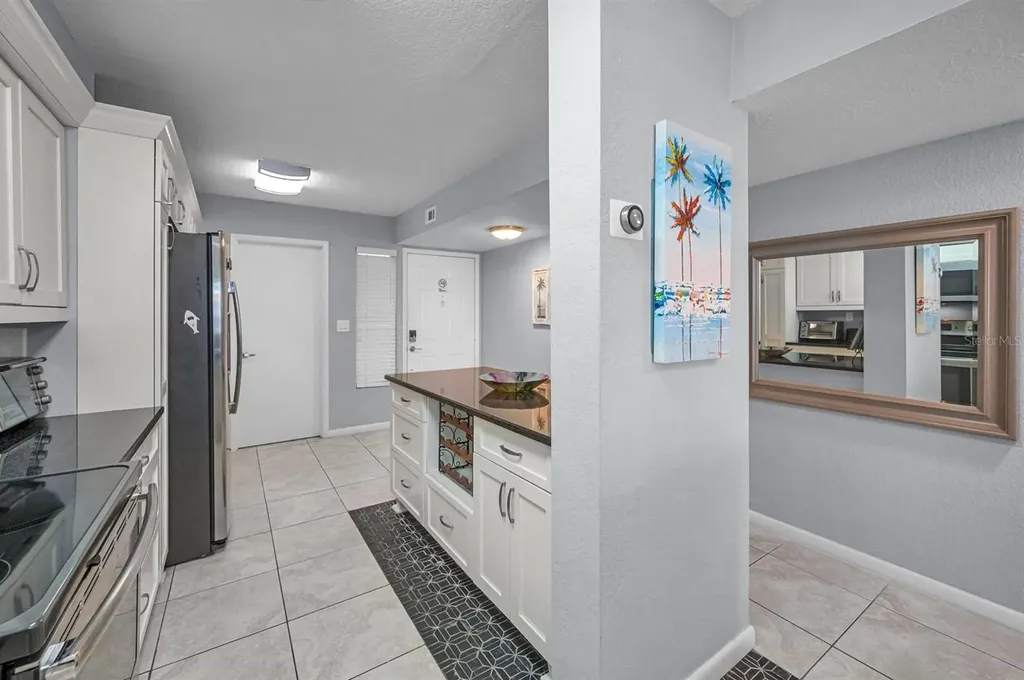 5901 Bahia Del Mar Circle St Petersburg FL 33715