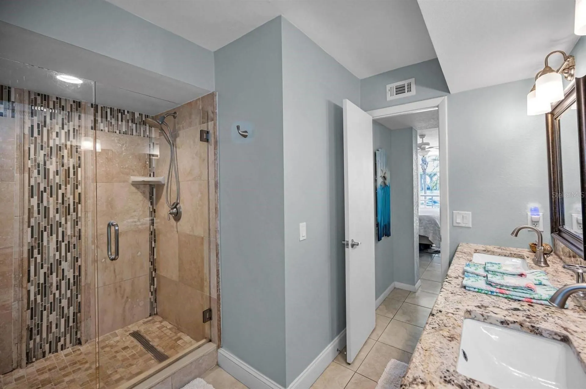 5901 Bahia Del Mar Circle St Petersburg FL 33715
