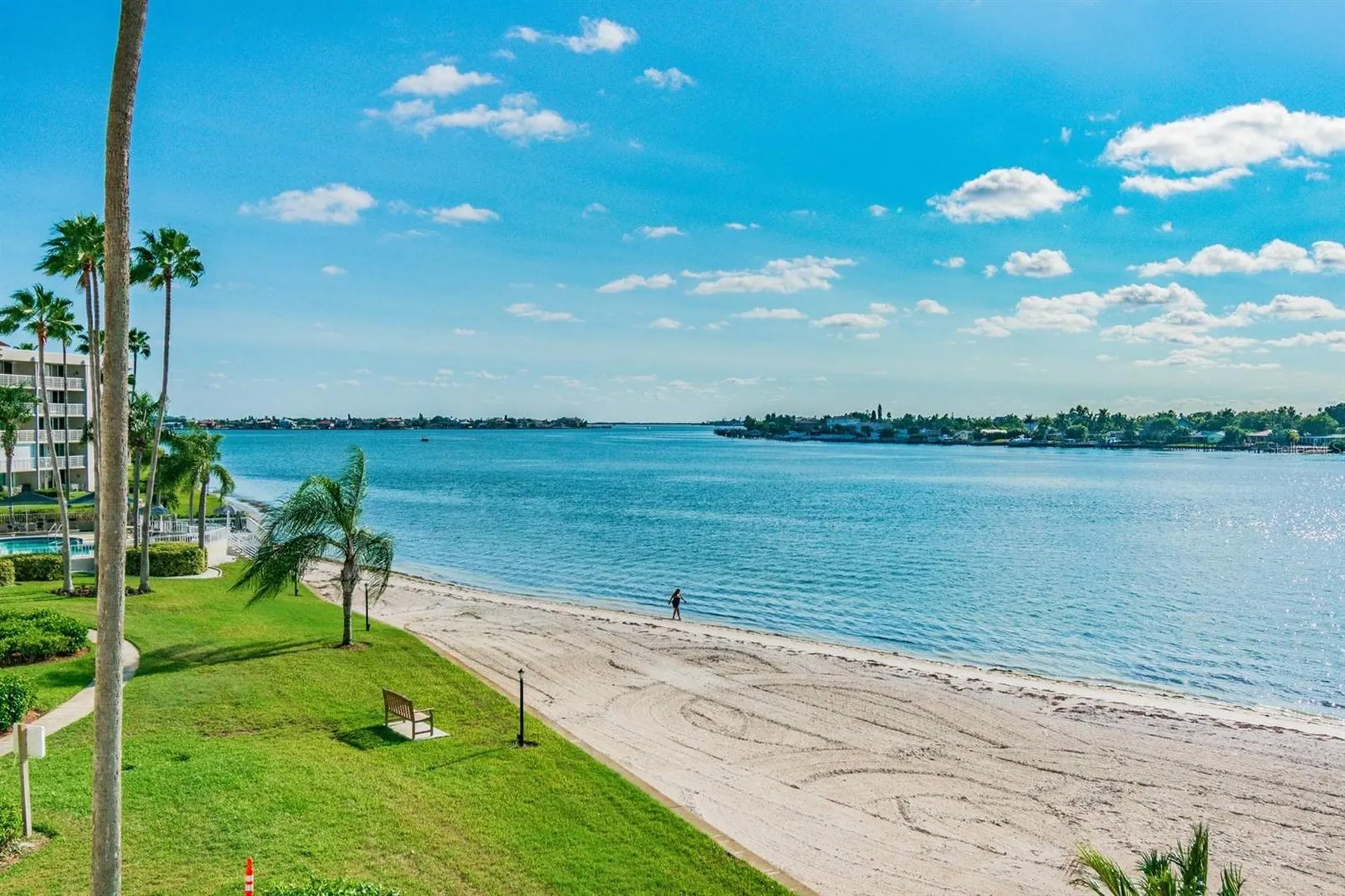 5901 Bahia Del Mar Circle St Petersburg FL 33715